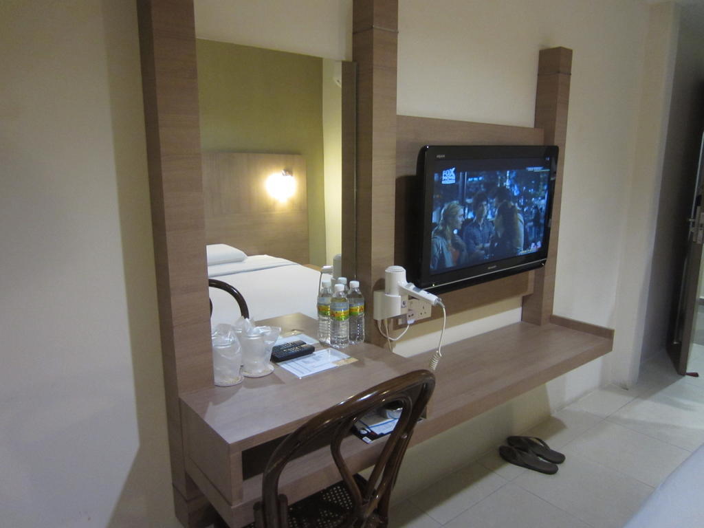 Radiant Hotel Sitiawan Zimmer foto
